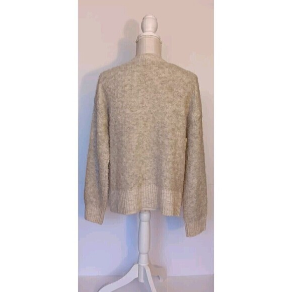 Broadway 38 Beige Boxy Polyester Wool Blend Cozy Warm Crew Neck Sweater Size M/L - Picture 5 of 9